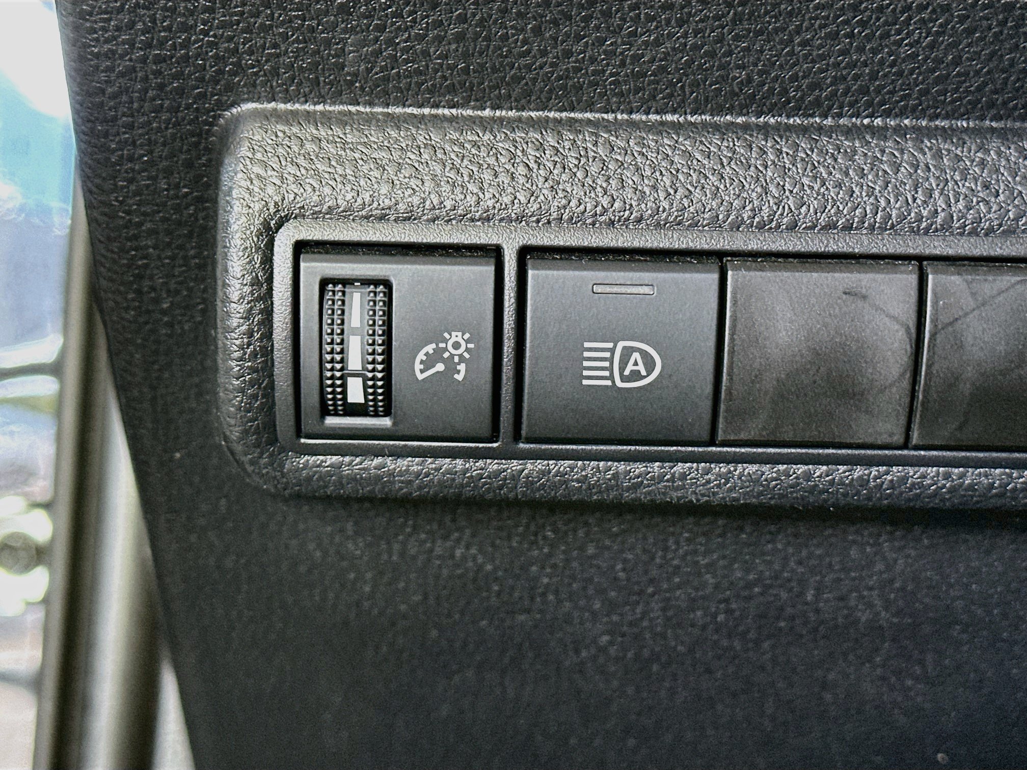 Used 2026 Toyota Corolla LE FWD image 17
