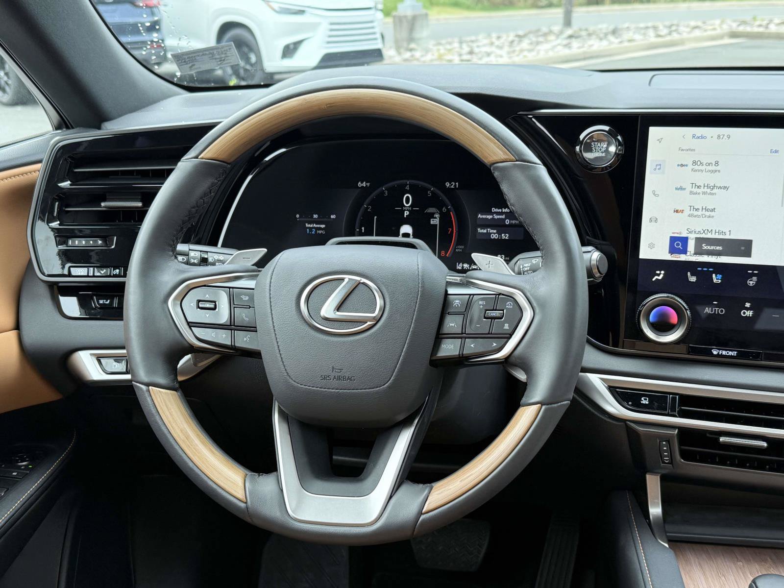 Used 2025 Lexus RX 350 Premium w/ Convenience Package AWD/4WD image 9