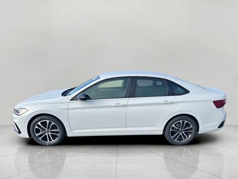 New 2025 Volkswagen Jetta Sport image 4
