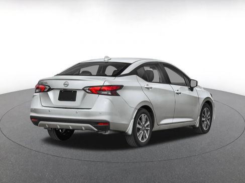 Used 2025 Nissan Versa SV FWD image 2