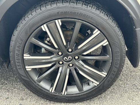 Used 2022 INFINITI QX50 Luxe w/ Appearance Package FWD image 22