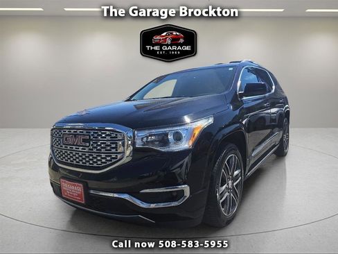 Used 2017 GMC Acadia Denali w/ Technology Package AWD/4WD image 1