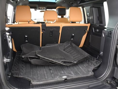 Used 2024 Land Rover Defender 110 Carpathian Edition image 25