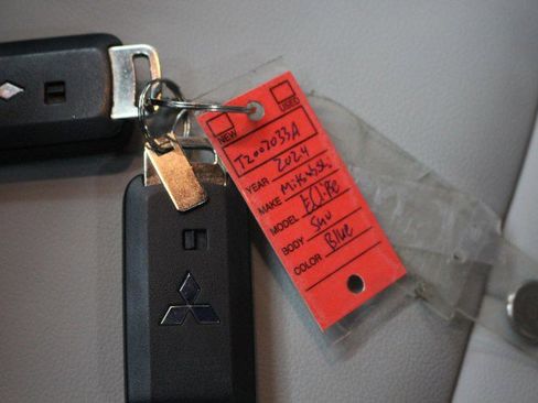 Used 2024 Mitsubishi Eclipse Cross SEL image 32