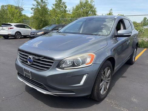 Used 2017 Volvo XC60 T5 Inscription w/ Preferred Option Package AWD/4WD image 1