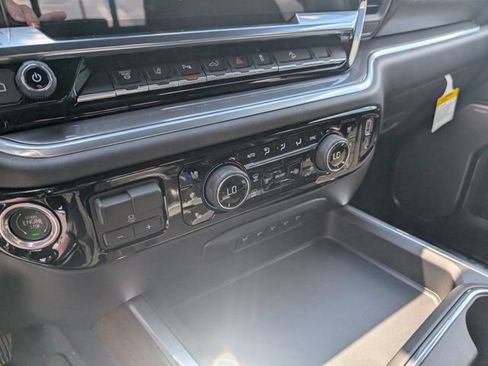 New 2026 Chevrolet Silverado 2500 High Country w/ High Country Premium Package AWD/4WD image 23