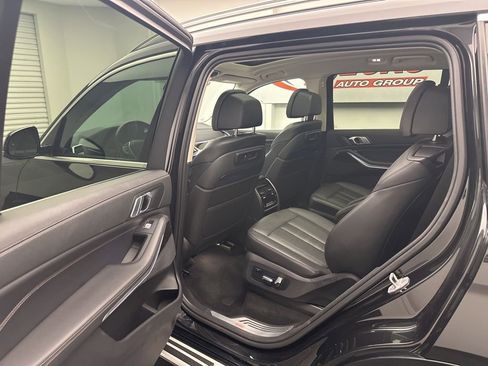 Used 2020 BMW X7 xDrive40i w/ Luxury Seating Package AWD/4WD image 6