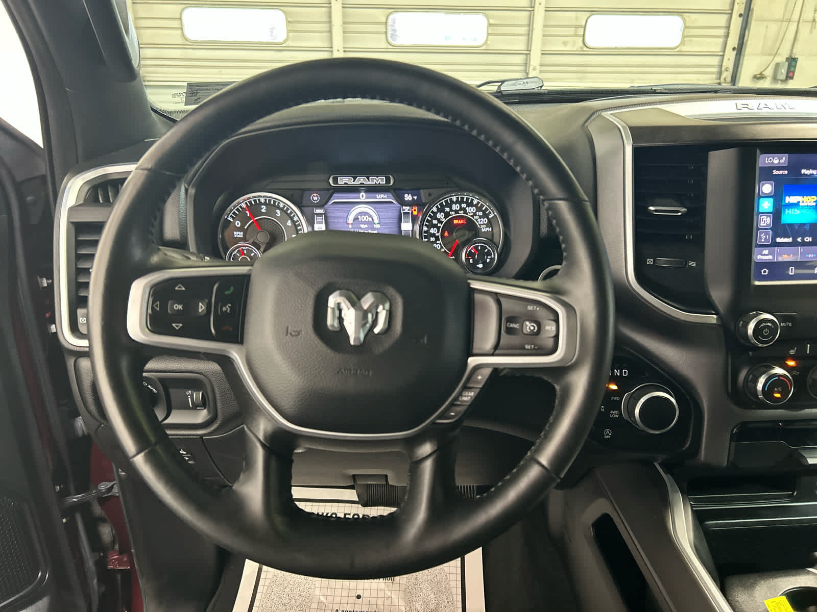 Used 2022 RAM 1500 Big Horn AWD/4WD image 8