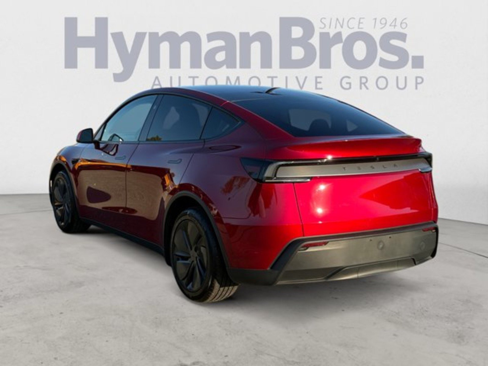 Used 2026 Tesla Model Y 2WD image 5