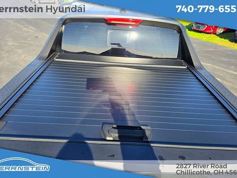 Used 2025 Hyundai Santa Cruz XRT image 28