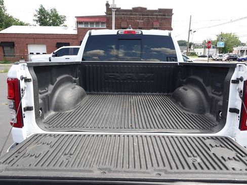 Used 2023 RAM 1500 Big Horn AWD/4WD image 27