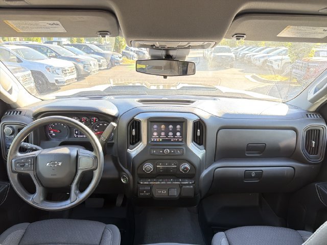Used 2024 Chevrolet Silverado 1500 Custom Trail Boss w/ LPO, Dark Essentials Package AWD/4WD image 19