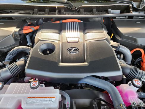 New 2026 Lexus LX 700h Luxury AWD/4WD image 28