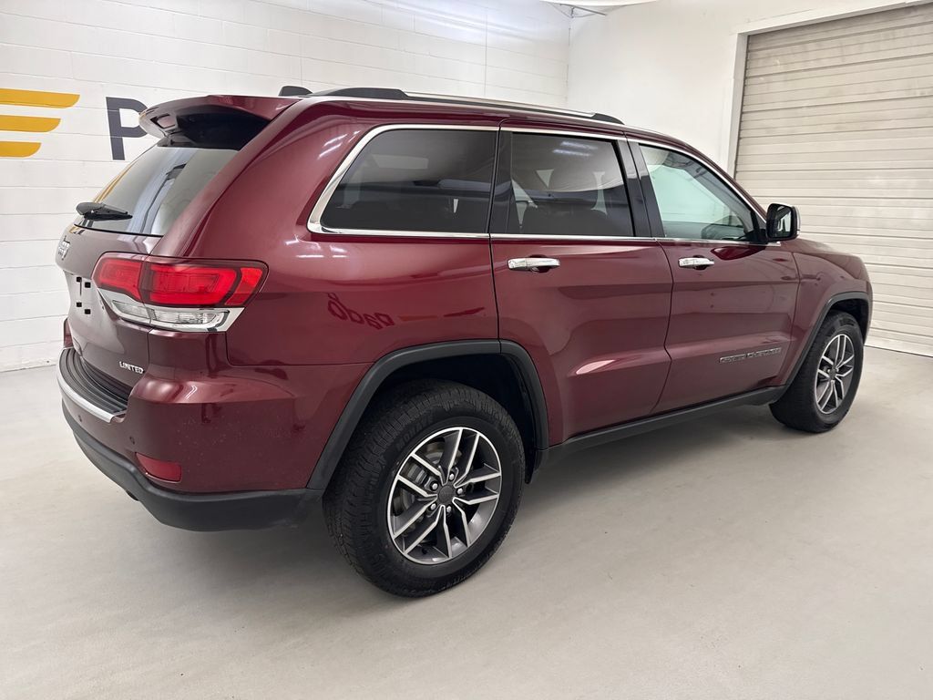 Used 2020 Jeep Grand Cherokee Limited AWD/4WD image 5
