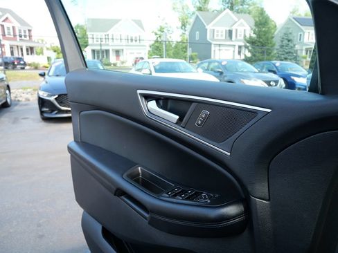 Used 2022 Ford Edge SEL w/ Convenience Package AWD/4WD image 15