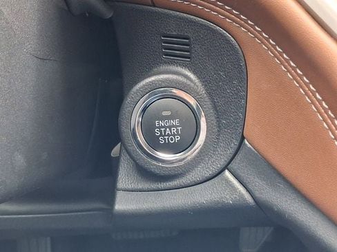 Used 2023 Subaru Outback Touring XT AWD/4WD image 34