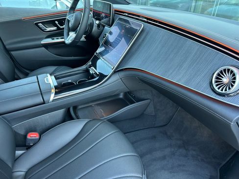 Certified 2024 Mercedes-Benz EQE 350+ 4MATIC Sedan image 17