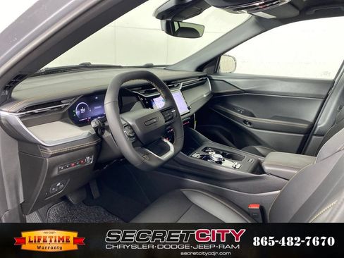 New 2026 Jeep Cherokee Limited AWD/4WD image 11