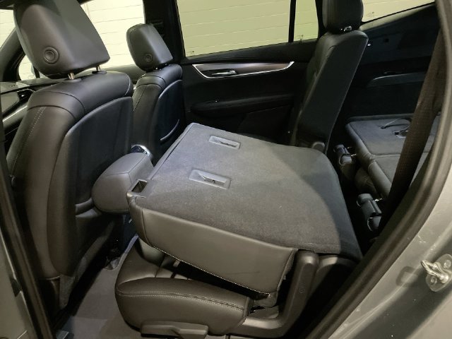 Certified 2024 Cadillac XT6 Luxury AWD/4WD image 15