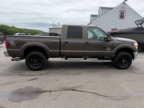 Used 2016 Ford F350 XLT w/ XLT Value Package AWD/4WD image 6