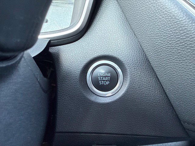 Used 2020 Toyota Corolla XLE FWD image 26