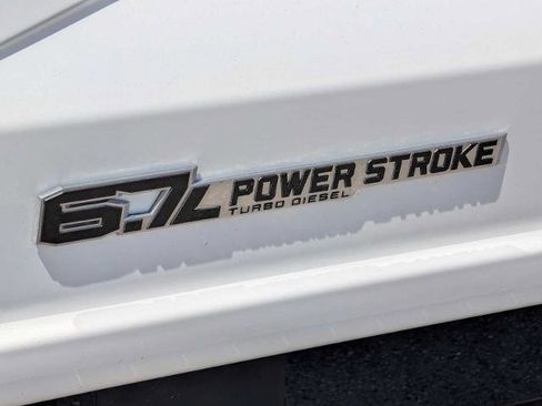 Certified 2023 Ford F250 Lariat w/ Lariat Ultimate Package AWD/4WD image 13