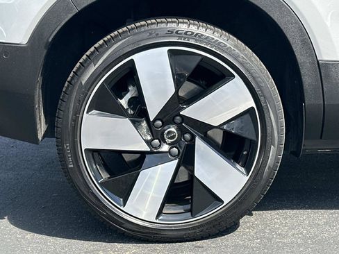 Certified 2023 Volvo C40 P8 Recharge Ultimate image 27