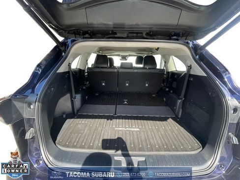 Used 2021 Toyota Highlander XLE AWD/4WD image 19