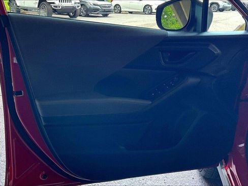 Certified 2024 Subaru Crosstrek 2.0i w/ Crosstrek Mirror Package AWD/4WD image 12