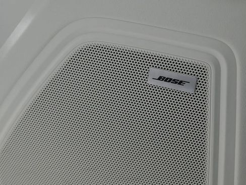 Certified 2024 Porsche Macan S image 22