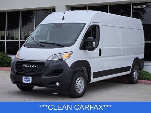 Used 2026 RAM ProMaster 2500 w/ Convenience Group FWD image 3