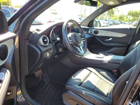 Used 2022 Mercedes-Benz GLC 300 image 14