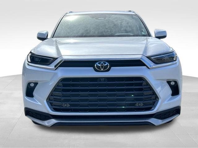 Used 2026 Toyota Grand Highlander AWD Hybrid image 8