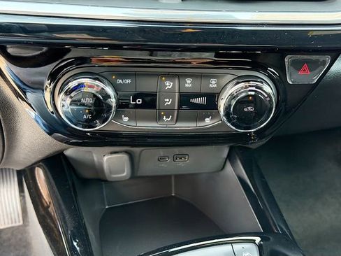 New 2026 Chevrolet Trax RS w/ Driver Confidence Package FWD image 16
