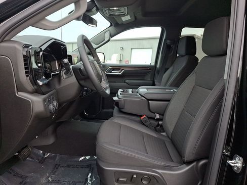 Used 2025 Chevrolet Silverado 1500 LT image 13