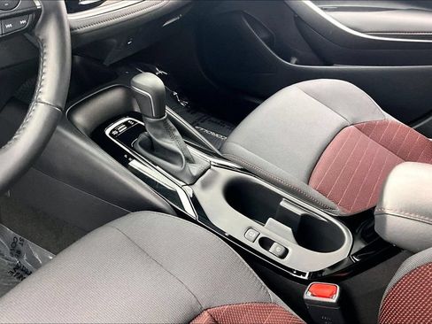 Used 2025 Toyota Corolla SE FWD image 15