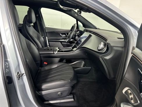Used 2024 Mercedes-Benz EQE 350+ 4MATIC SUV w/ Driver Assistance Package image 27