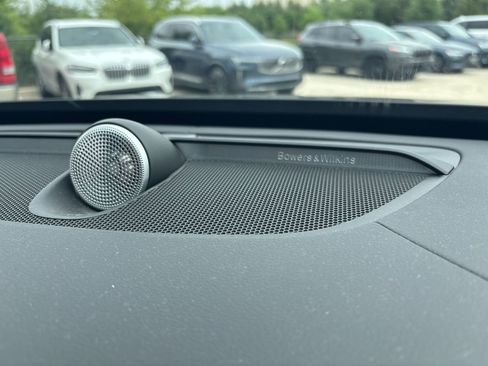 Used 2025 Volvo XC90 T8 Ultra w/ Protection Package Premier image 21