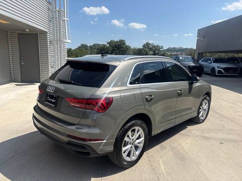 Certified 2025 Audi Q3 2.0T Premium w/ Convenience Package AWD/4WD image 6