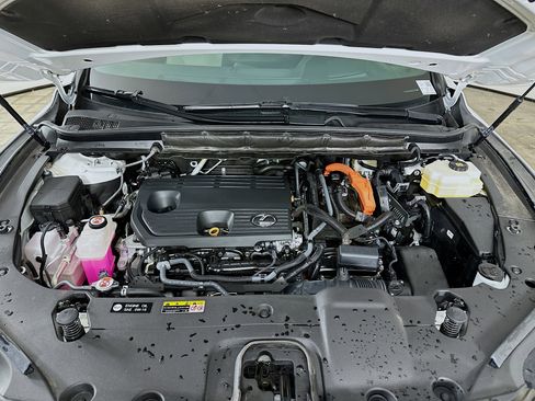 Used 2024 Lexus RX 350 image 35