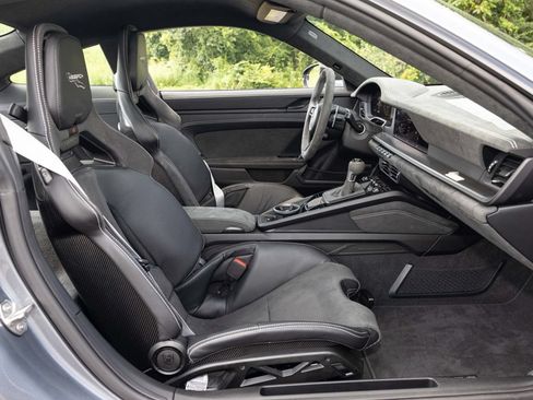 Used 2026 Porsche 911 GT3 RWD image 51