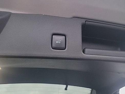 Certified 2023 Ford Escape Platinum image 26