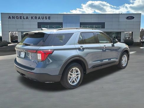 New 2026 Ford Explorer Active image 7