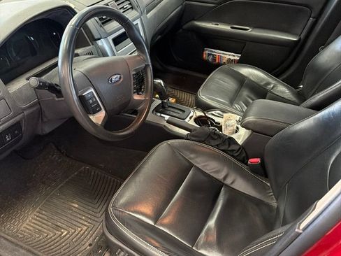 Used 2010 Ford Fusion SEL FWD image 2
