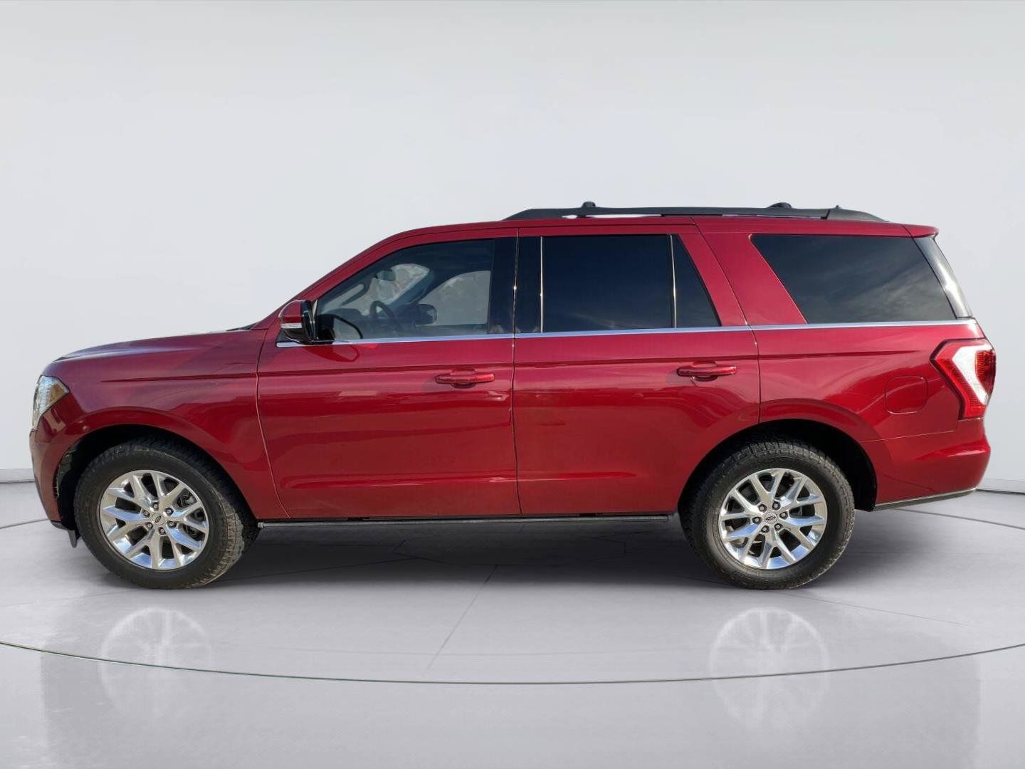 Used 2020 Ford Expedition XLT w/ Equipment Group 202A RWD image 6