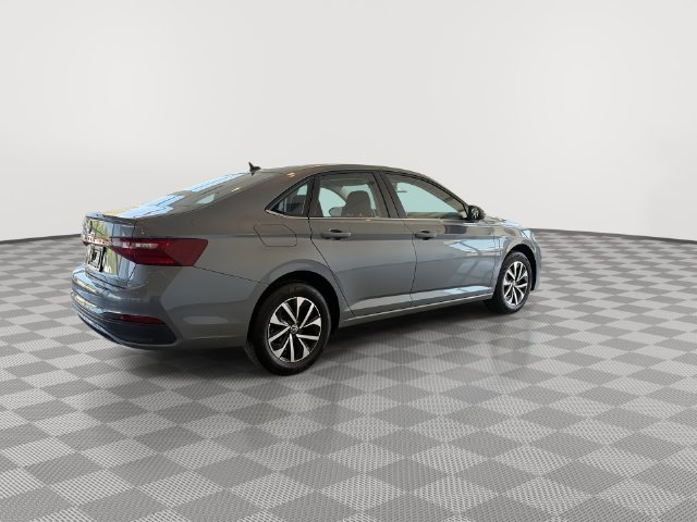 Used 2025 Volkswagen Jetta S FWD image 12