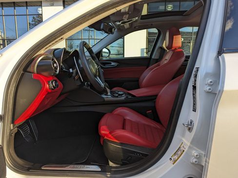 Used 2018 Alfa Romeo Giulia Ti Sport w/ Quick Order Package 22S Sport image 12