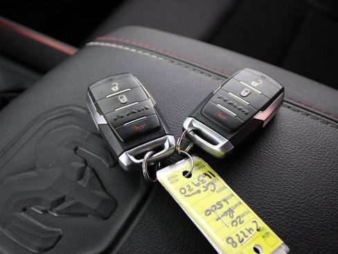 Used 2020 RAM 1500 Rebel AWD/4WD image 27