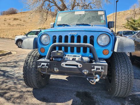 Used 2010 Jeep Wrangler Rubicon w/ PWR Convenience Group image 2