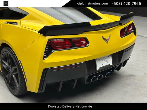 Used 2014 Chevrolet Corvette Stingray Coupe w/ 3LT Preferred Equipment Group image 17